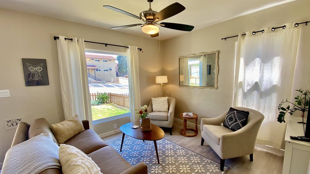 San Luis Obispo Cottage | Charming Cottage - Conveniently located to Cal Poly and Downtown SLO