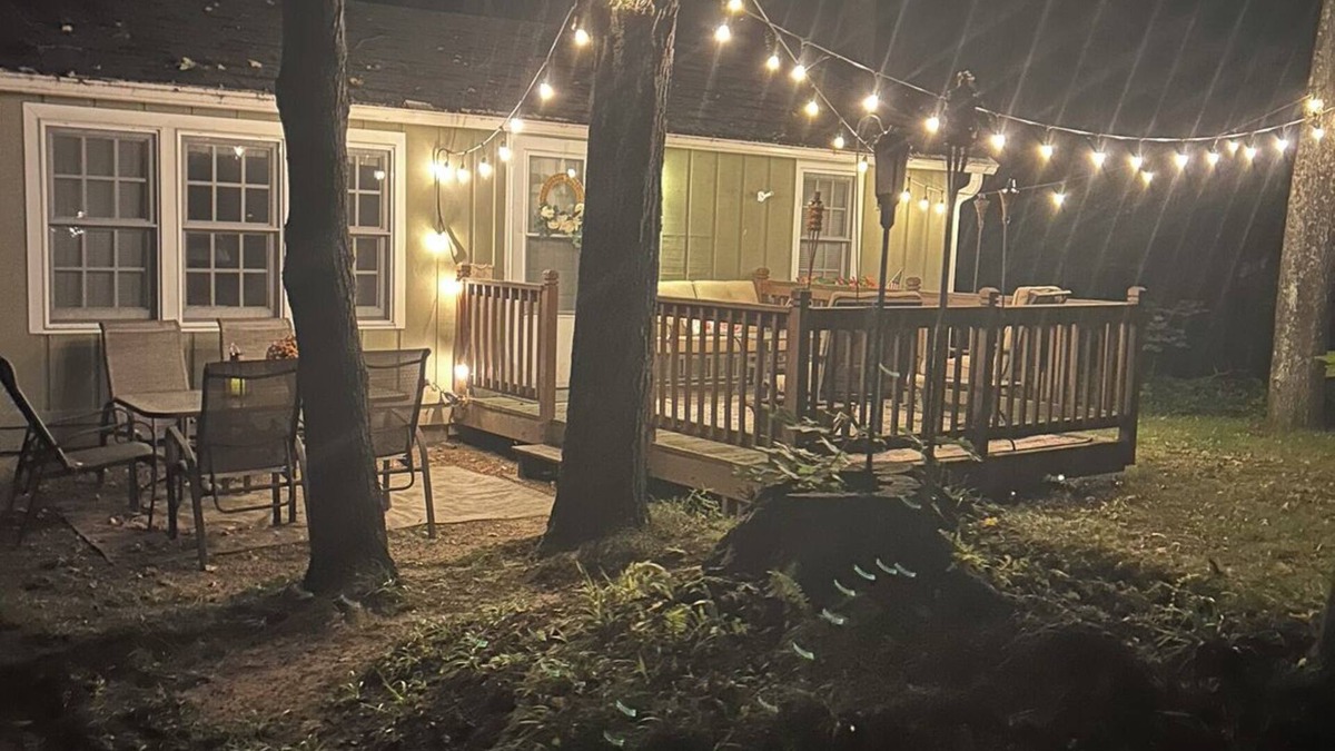 Deerbrook Cottage | Charming cottage 2 bd 1 bth WiFi, AC Antigo Bass Lake Golf Course utv snow trl