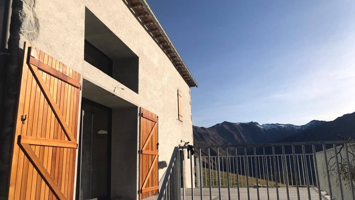 Sarrance House | Charming cottage at the top of Col d'Ichère
