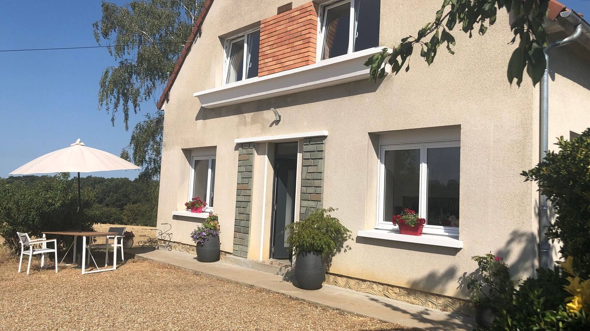 Ponce sur Le Loir Cottage | Charming Cottage with Modern Amenities in the Heart of Loir Valley