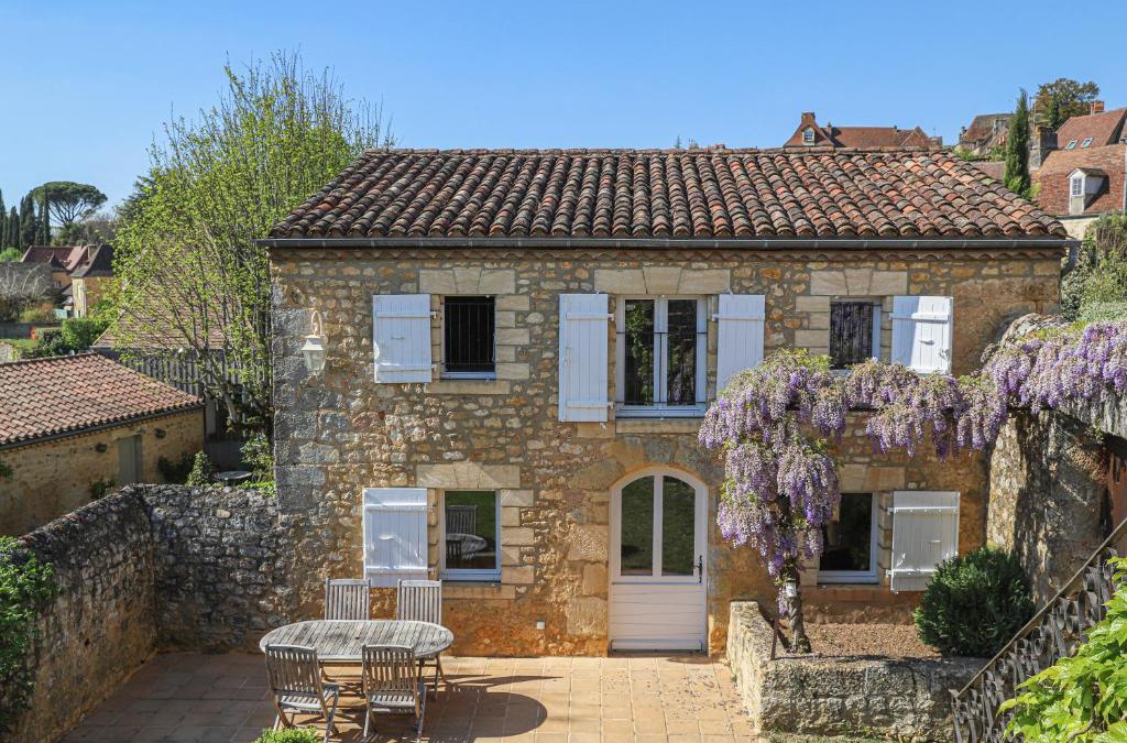Domme House | Charming cottage in Dordogne with swimming pool