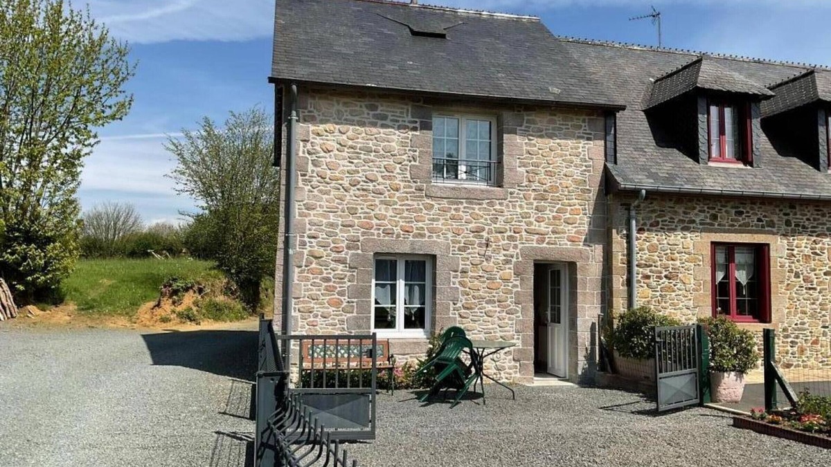 Gratot Cottage | Charming Cottage in Gratot: Fireplace, Terrace, Near Beaches, Pet-Friendly, Sleeps 4
