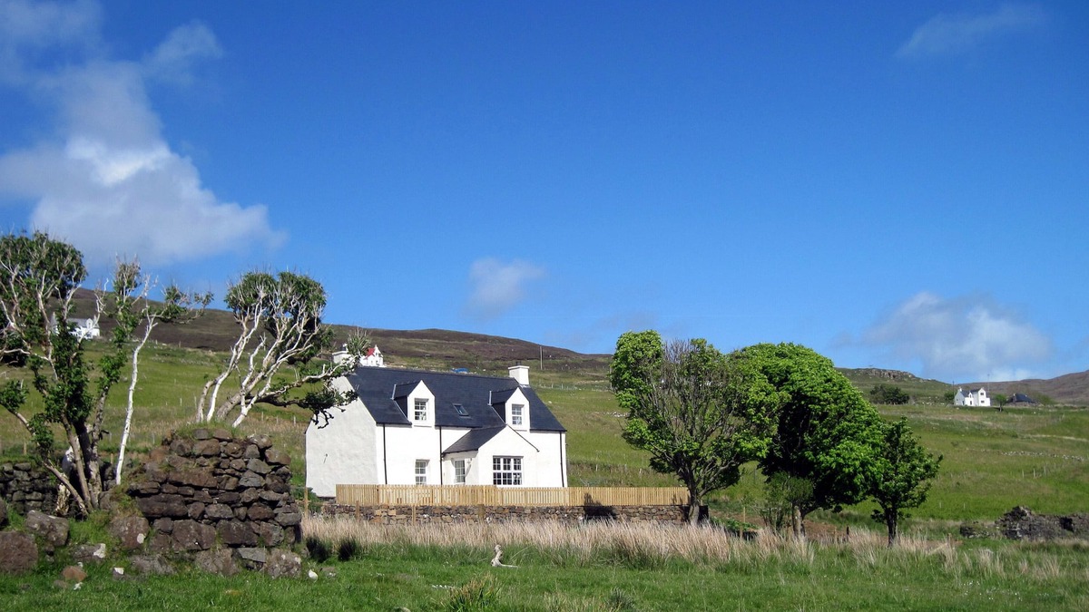 Glendale Cottage | Charming cottage in lovely Glendale, Isle of Skye. 2 bed, 2 ensuite