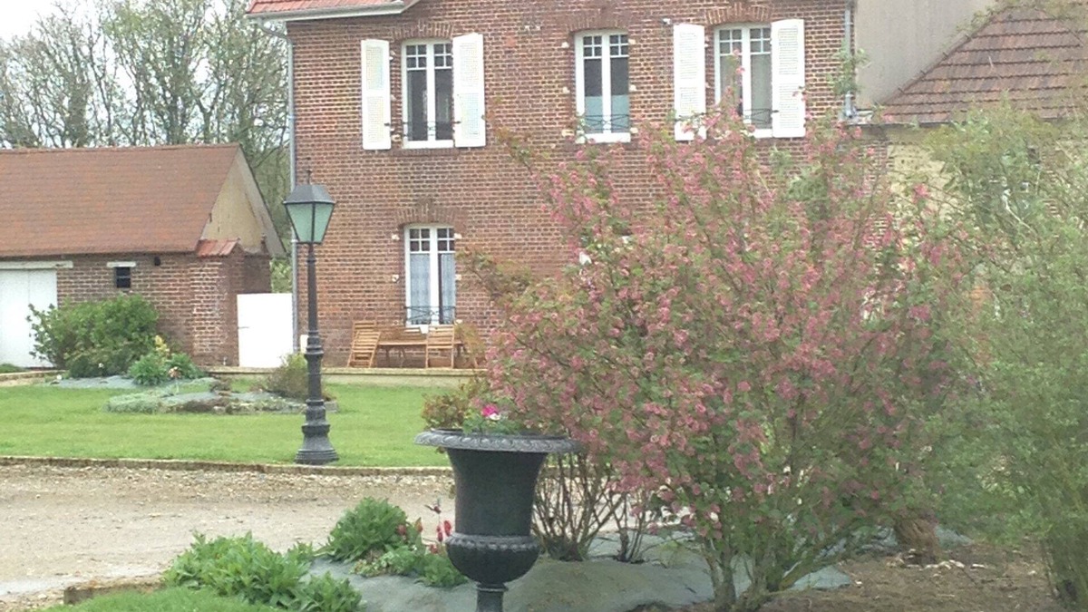 Auneuil Cottage | Charming cottage in old farmhouse