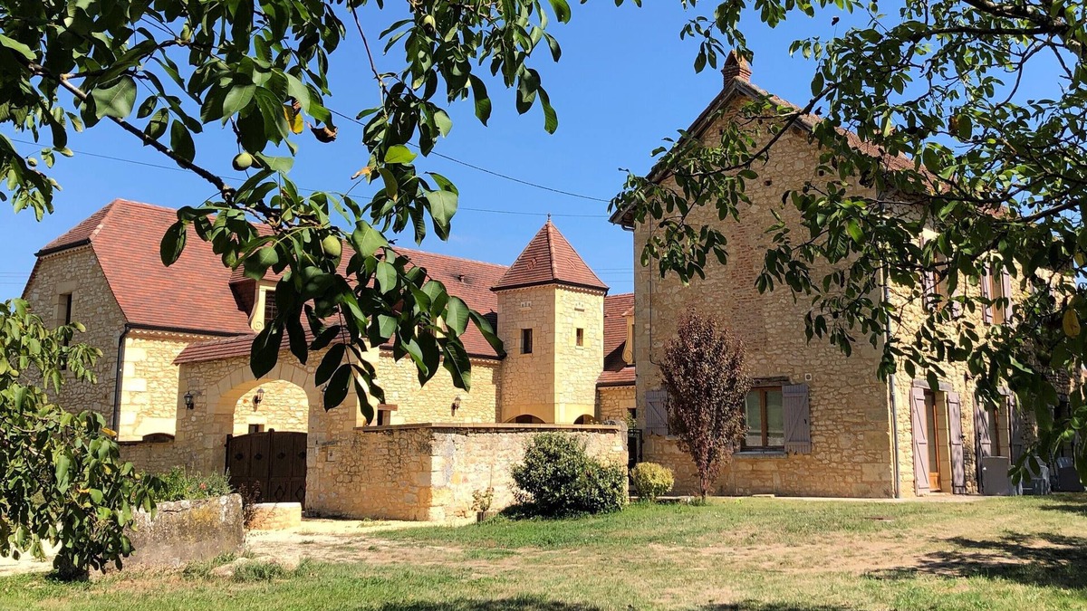 Montignac House | Charming cottage "Les Pierres de Tiphaine" in Montignac-Lascaux