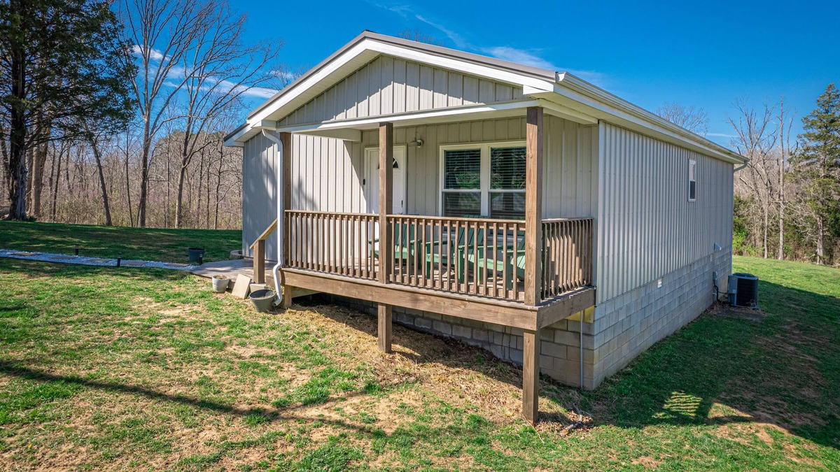 Herod House | Charming Cottage on 6 Acres with Central AC