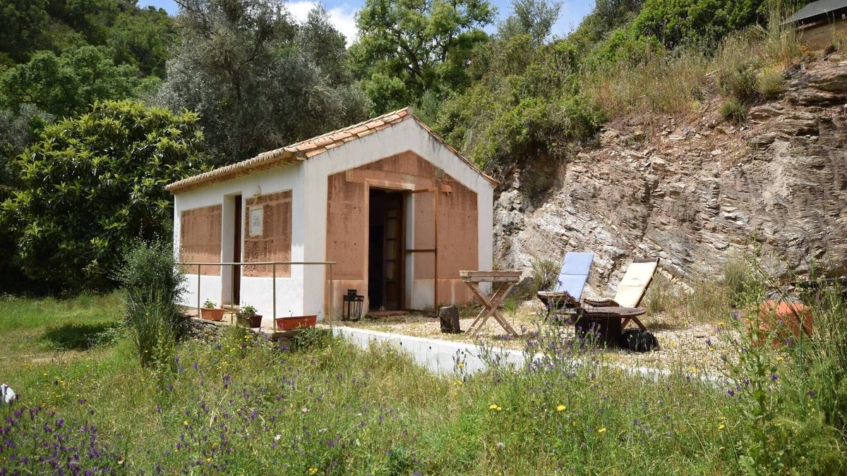 Troviscais Cottage | Charming Cottage with Garden