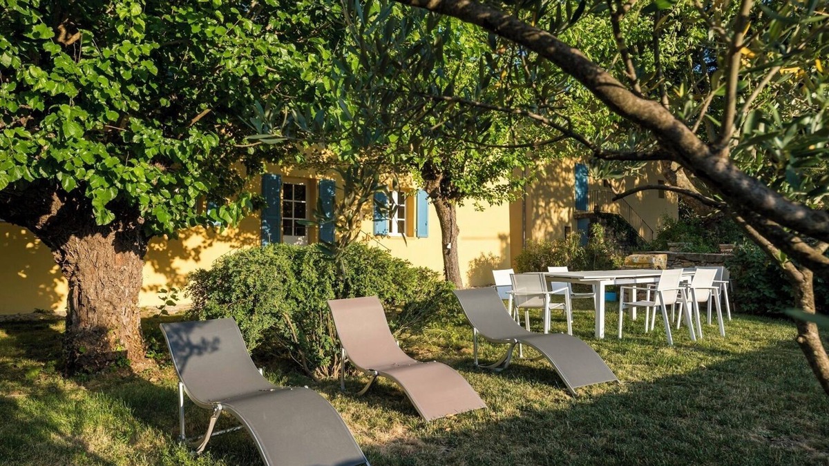 Neoules House | Charming country house in the heart of the Domaine de Trians