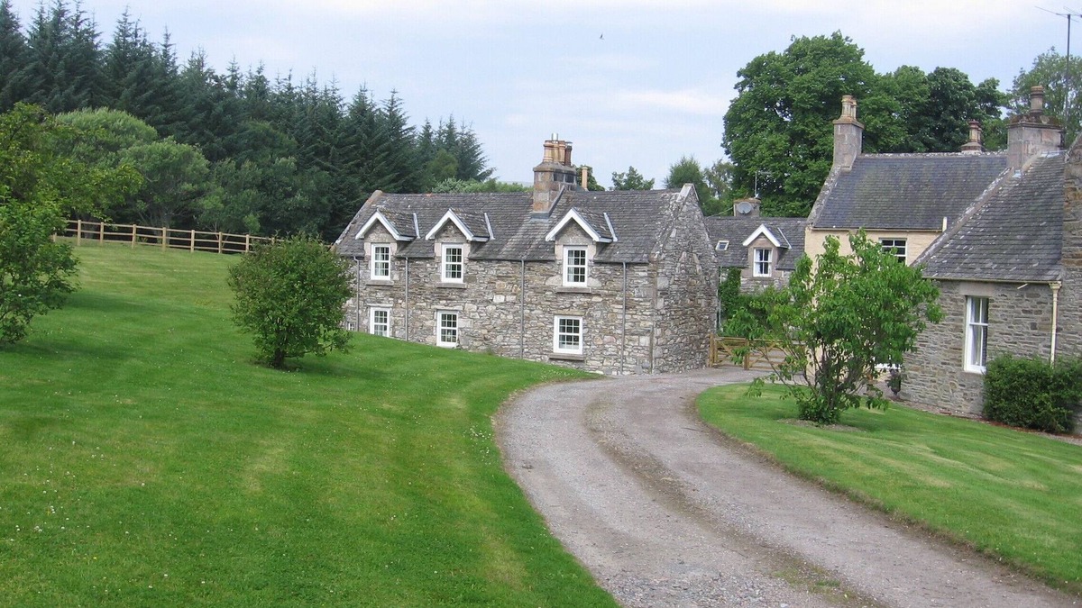 Glenlivet Cottage | Charming detached cottage in The Cairngorm National Park on the Glenlivet Estate