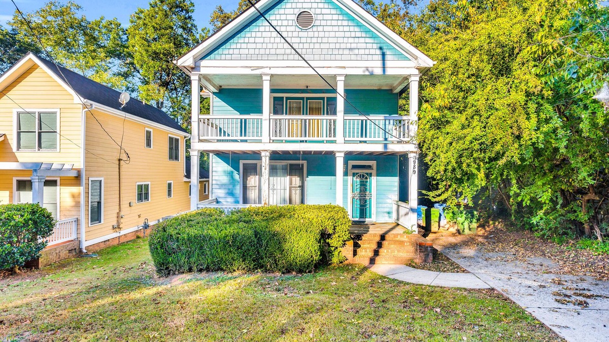 Peoplestown House | Charming dog-friendly home with balcony, central AC, & washer/dryer