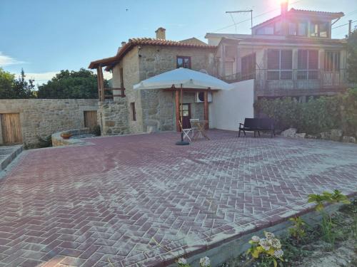 Armamar Apartment | Charming Douro Valley Stone Home