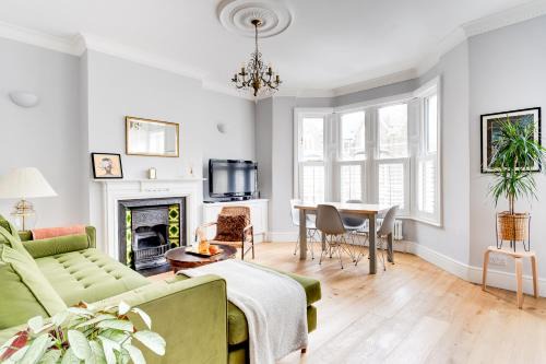 Pontcanna House | Charming Elegance at The Pontcanna Pearl - Prime Location with Comfort and Style