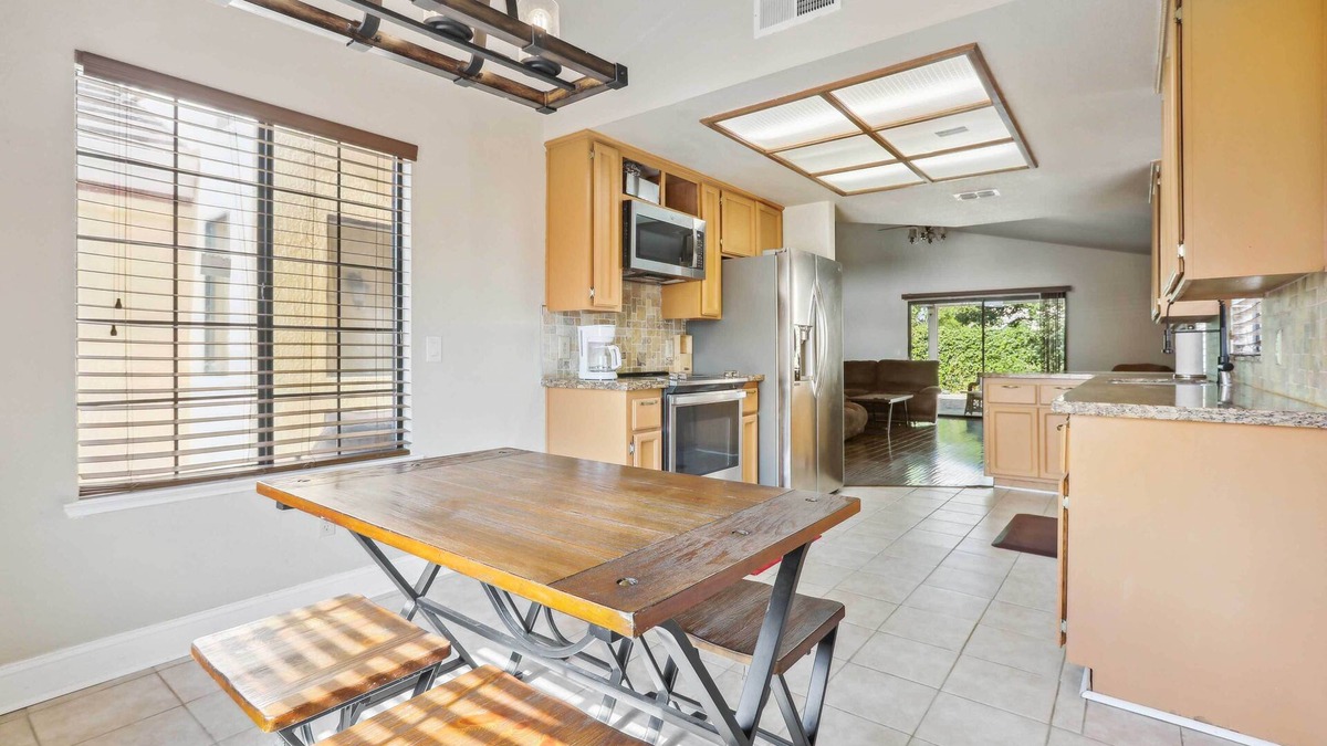 Elk Grove House | Charming Elk Grove Home - 15 Mi to Sacramento!