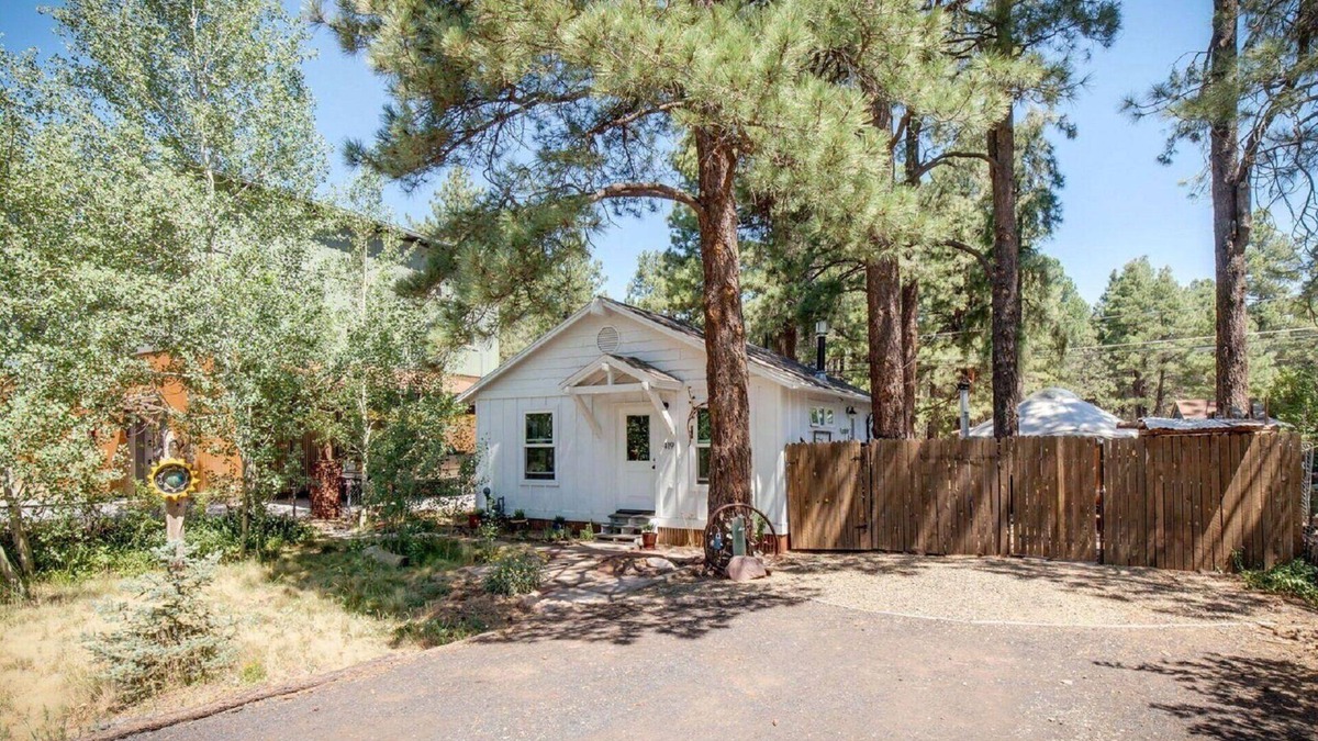 Mountainaire House | Charming European style house with Yurt and direct National Forest access