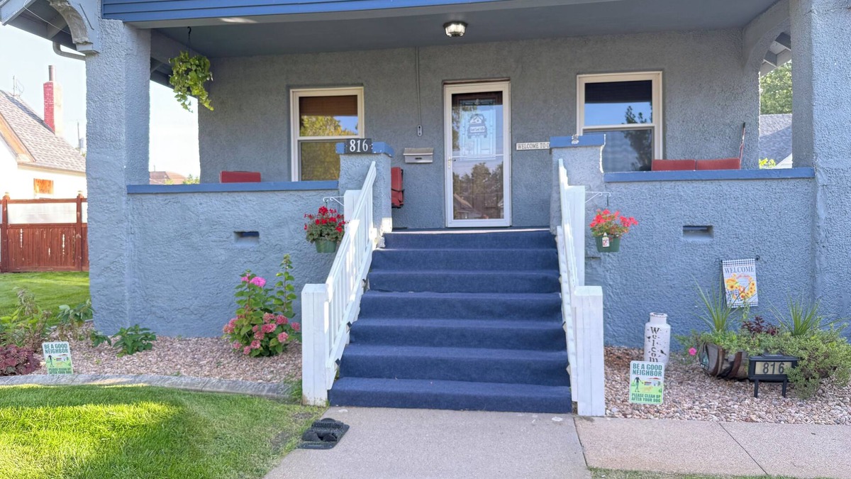 North Platte House | Charming family home less than 10 min from I-80