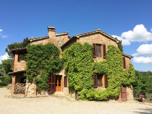 Monteleone d'Orvieto House | Charming Farmhouse in Monteleone D'Orvieto