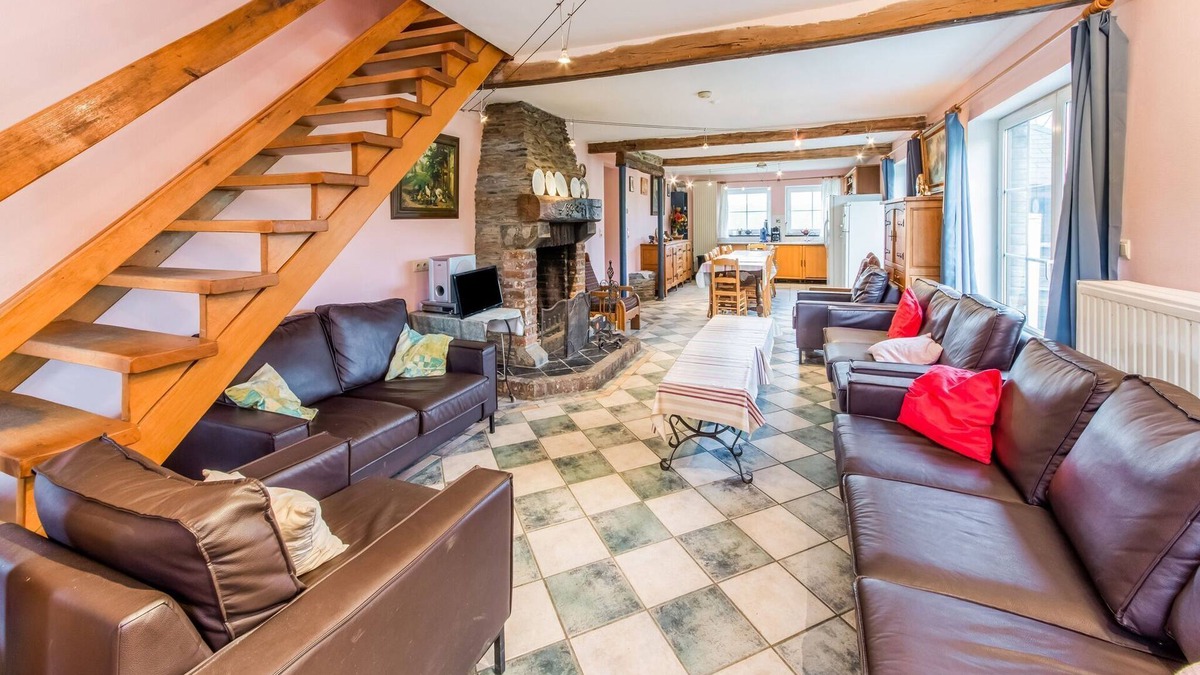Brisy Other | Charming Farmhouse in Brisy