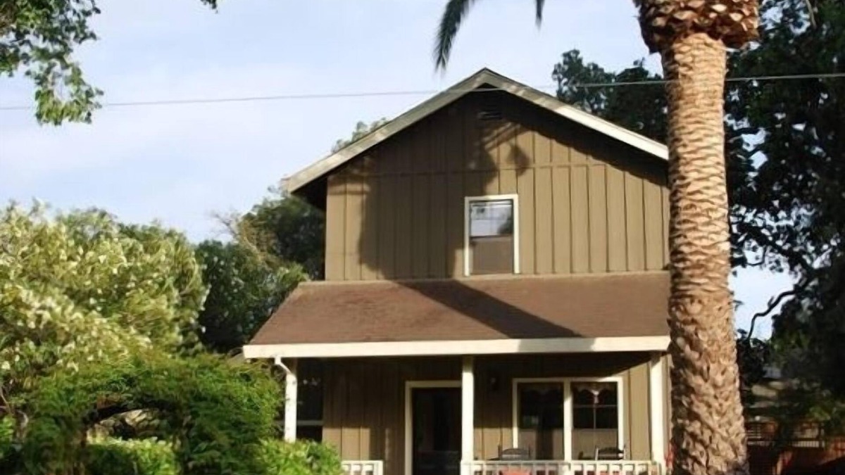 Yountville Other | Charming Farmhouse in Historic Old Town Yountville -Stroll to Restaurants, Shops