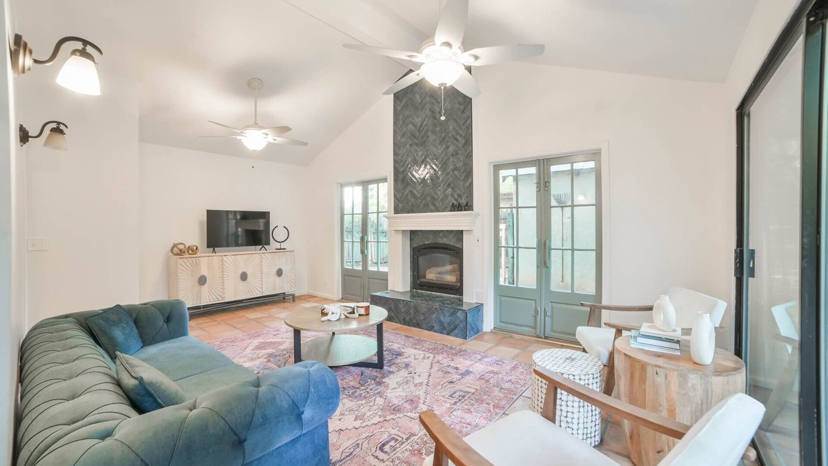 Raisin House | Charming Fig Garden Village Spanish style home!