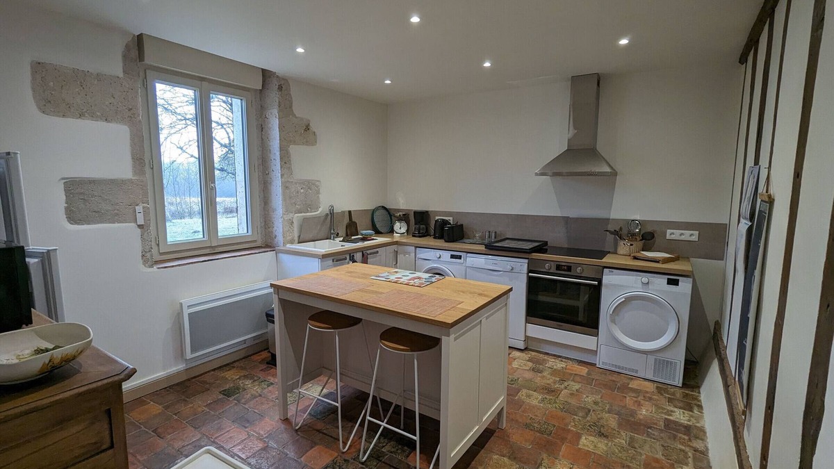 Saint-Firmin-sur-Loire Cottage | Charming forest lodge: 4/6 ppl, nature, relaxation, parking, pet-friendly