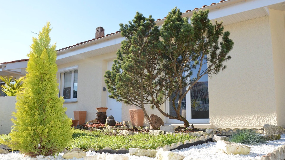 Saint-Medard-en-Jalles House | Charming Bordelais pavilion (full accommodation)