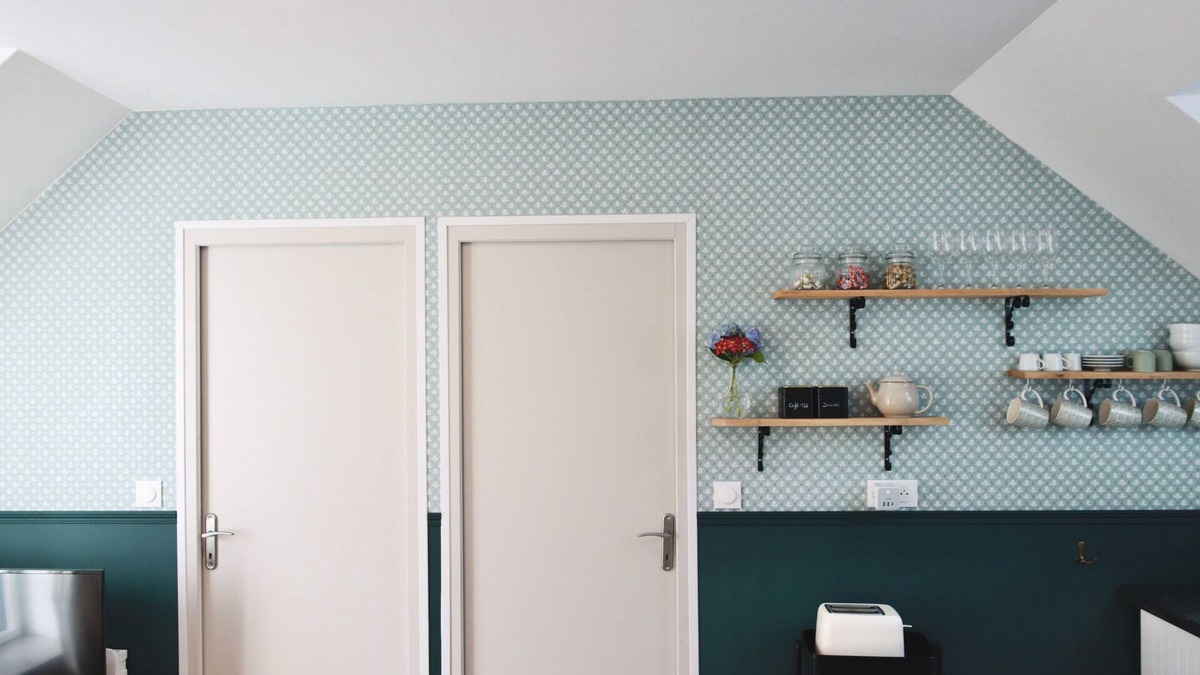 Saint-Meloir-des-Ondes Apartment | Charming 2-bedroom apartment heart of town 5km from beaches