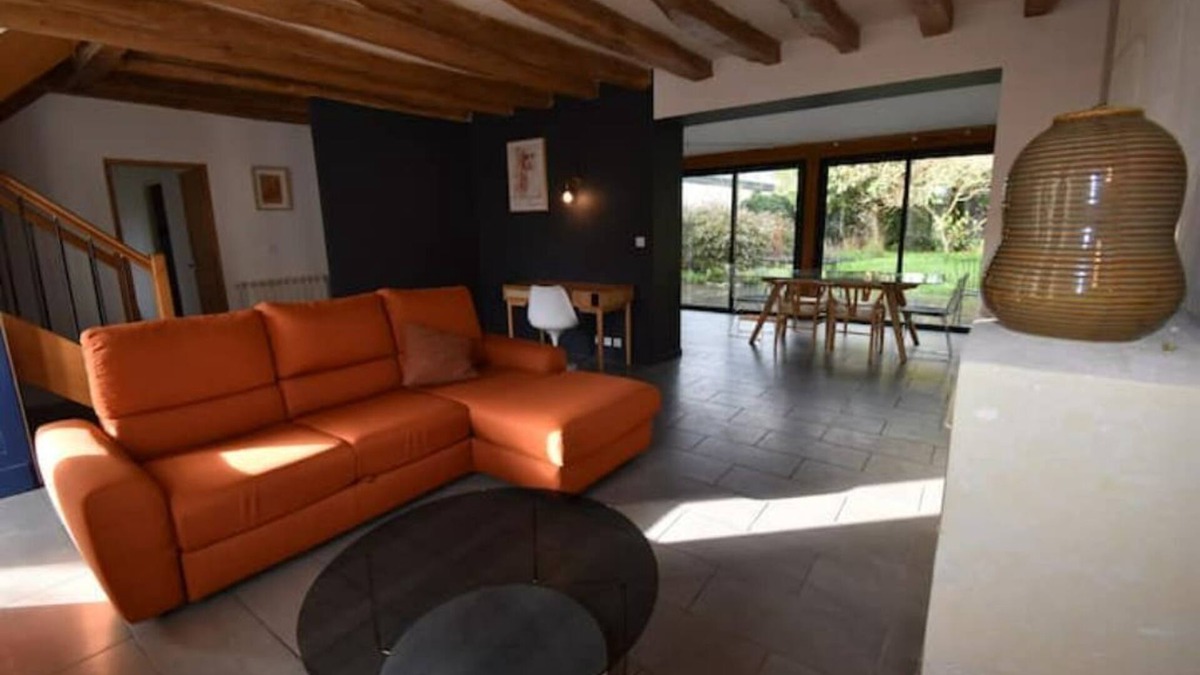 Saint-Pierre-des-Corps House | Charming farmhouse with garden close to Tours.