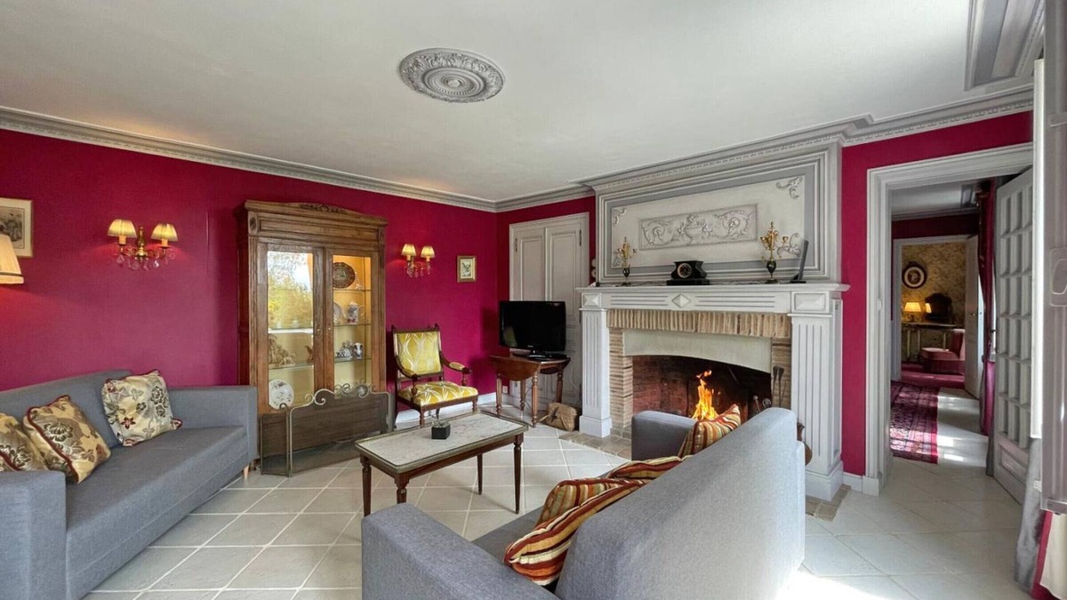 Saint-Pierre-des-Loges Cottage | Charming Manor with Private Garden, Fireplace, and Forest Access