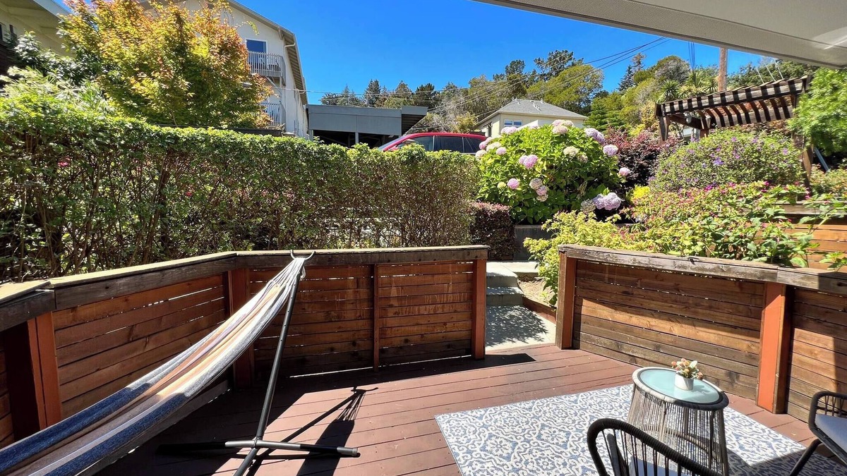 Belmont Bed & Breakfast | Charming Garden Oasis | Walkable, Laundry, Parking