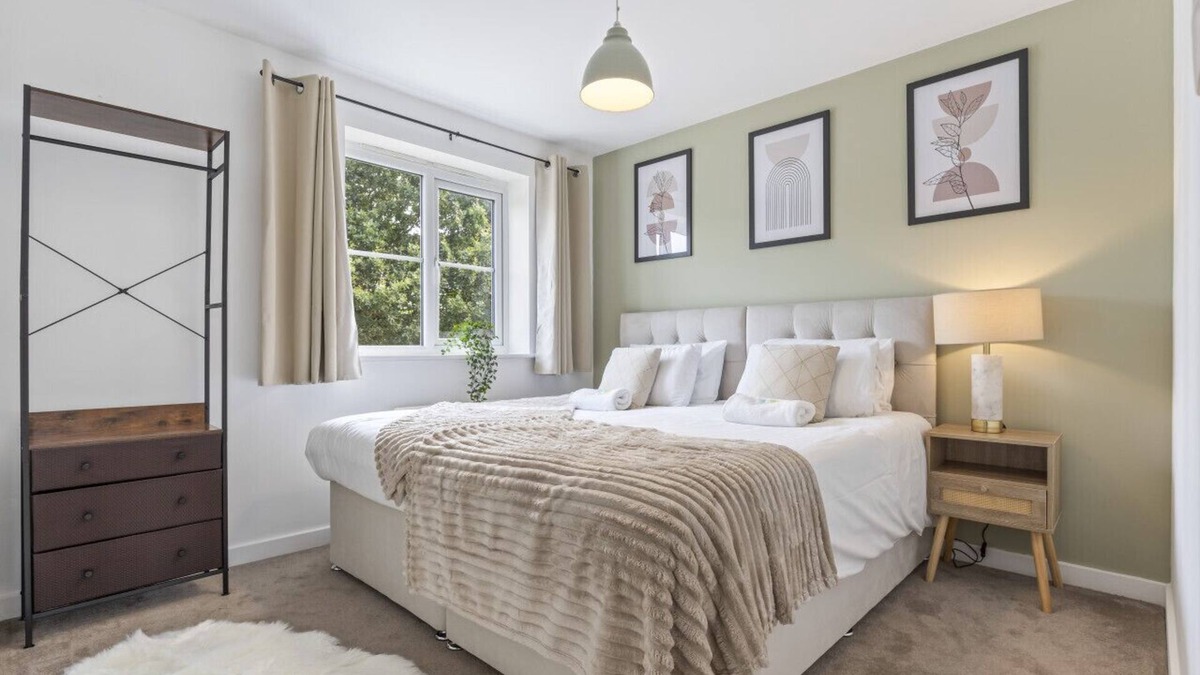Royal Leamington Spa House | Charming House in Leamington Spa with Free Parking