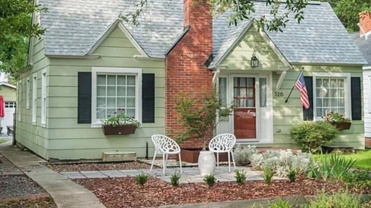 Georgetown House | Charming Georgetown bungalow within walking distance to downtown & boat access