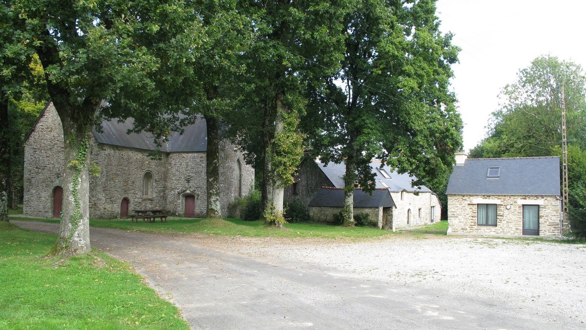 Le Quillio House | Charming gîte between 2 lakes in Central Brittany, 40 kms from the first beaches