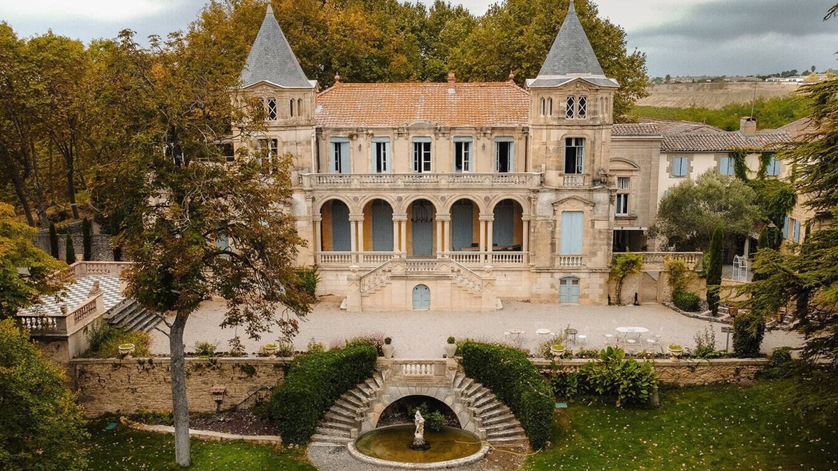 Nezignan-L'Eveque Apartment | Charming gîte on the edge of vineyards