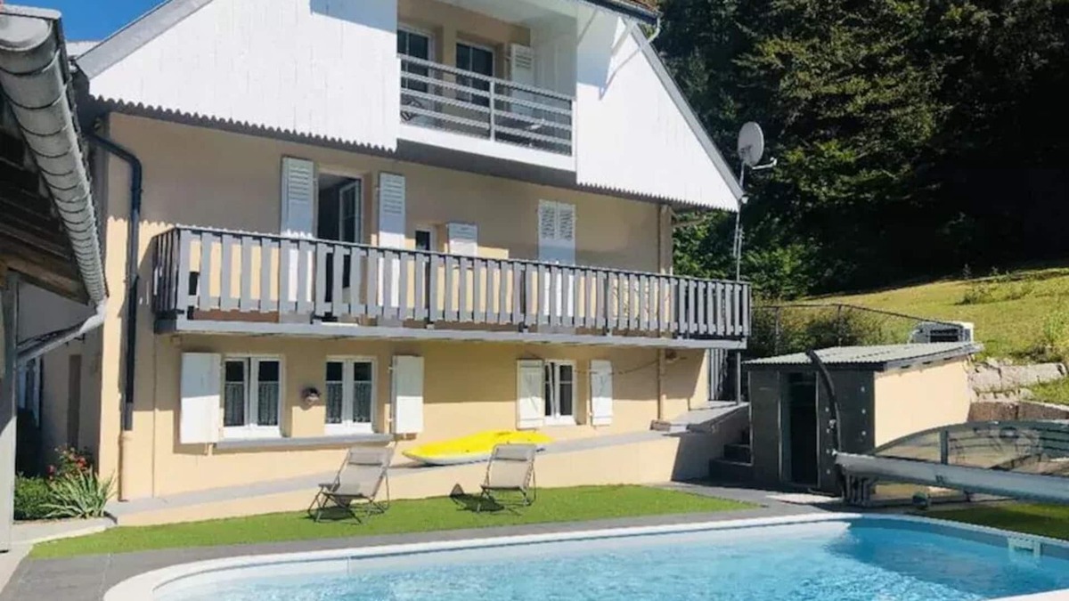 Pierre-Percee Apartment | Charming ground floor accommodation on the edge of the forest, 2 minutes from the lake - Aux2lacs