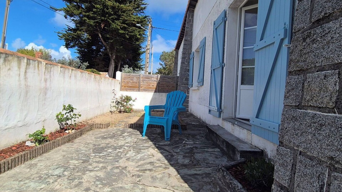 Noirmoutier-en-l'Ile House | Charming house in Le Vieil, 50m from the beach.
