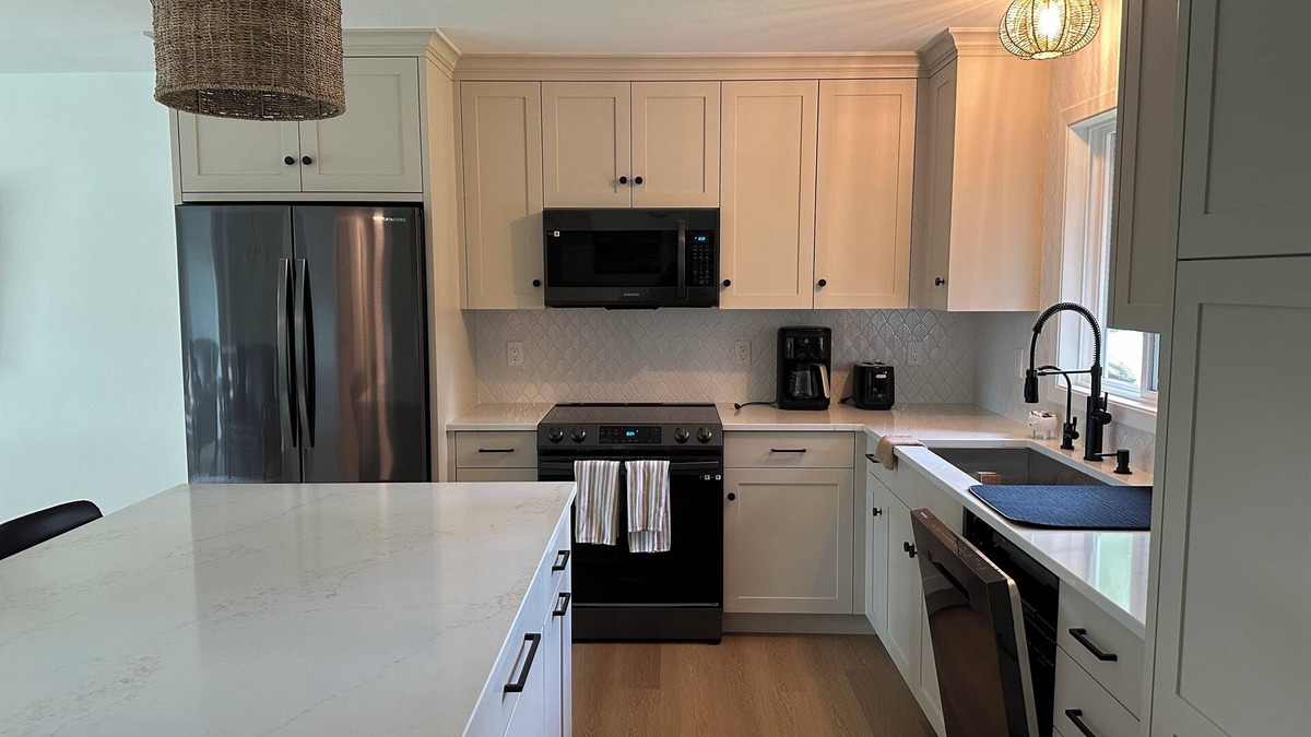 Hastings House | Charming Hastings, MN 3-bedroom, 2-office house in quiet cul-de-sac w/AC & WiFi