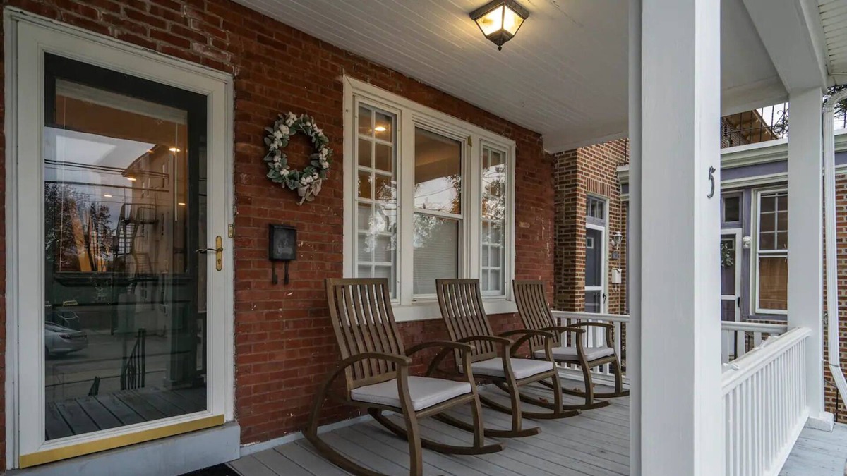 Ardmore House | Charming Heart of Ardmore Home Sleeps 7