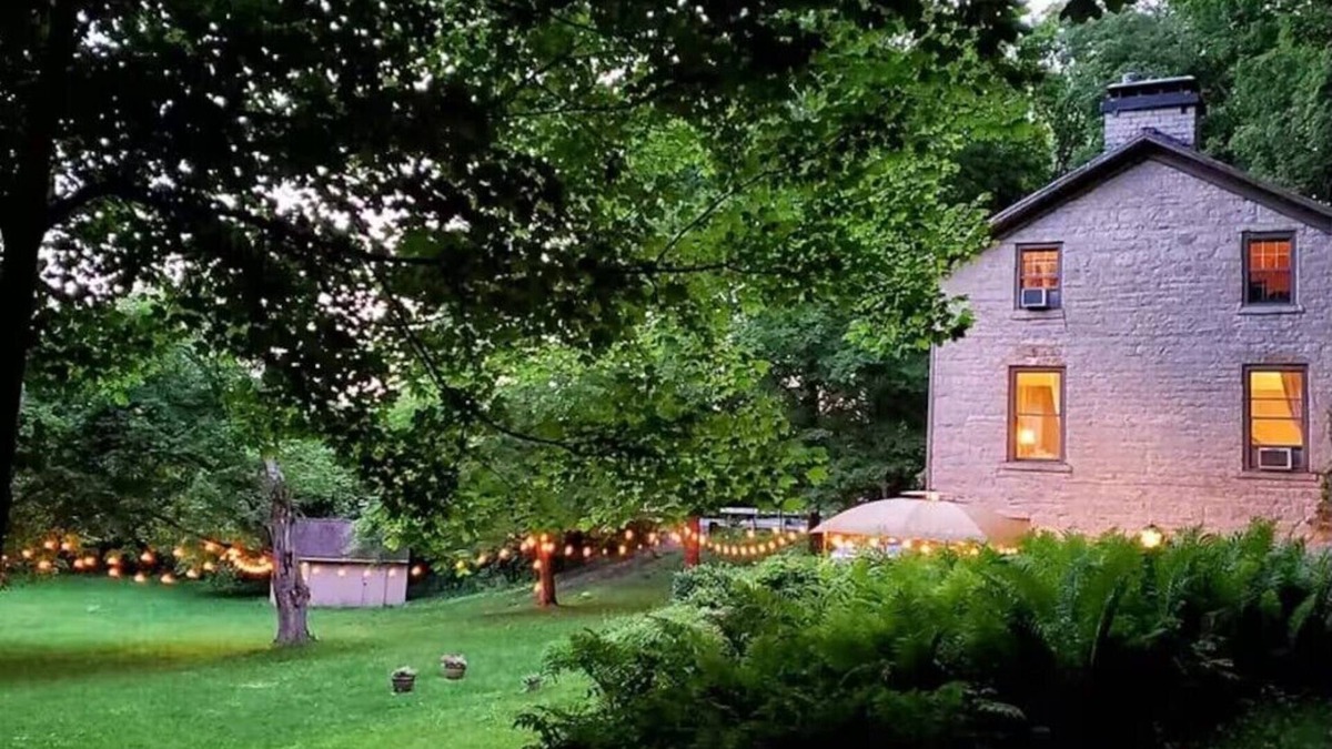 Springfield Cottage | Charming Historical Cottage in Springfield, OH
