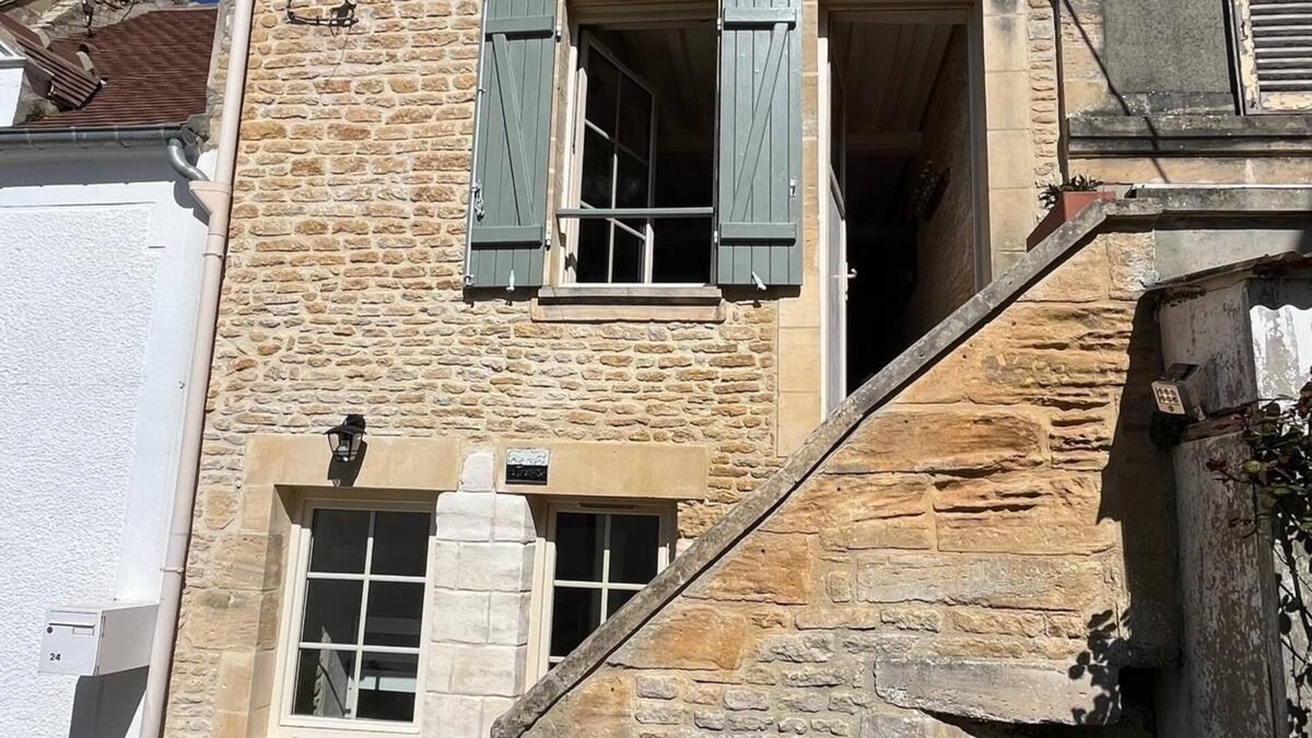 Coeur de Nacre House | Charming house made of stone, 100 meters from the beach.