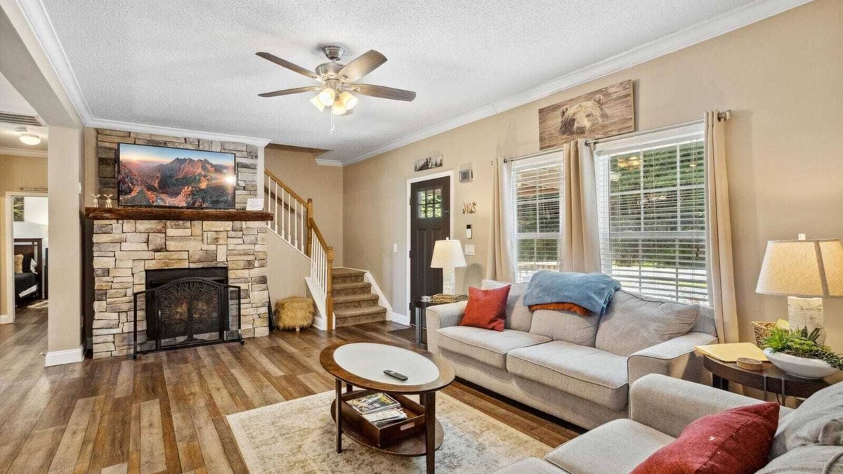 Beech Mountain Cabin | Charming Home on Beech Mountain