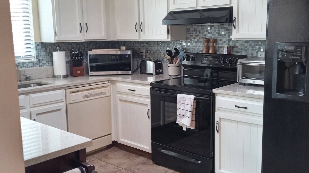 Villages of Green Valley House | Charming home with great mountain views in quiet neighborhood.