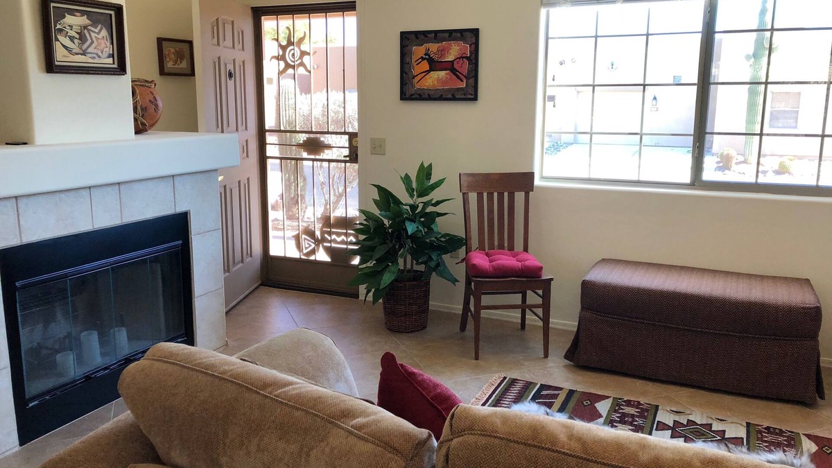 Green Valley House | Charming home with WiFi, garage, view, fitness center in adorable Green Valley