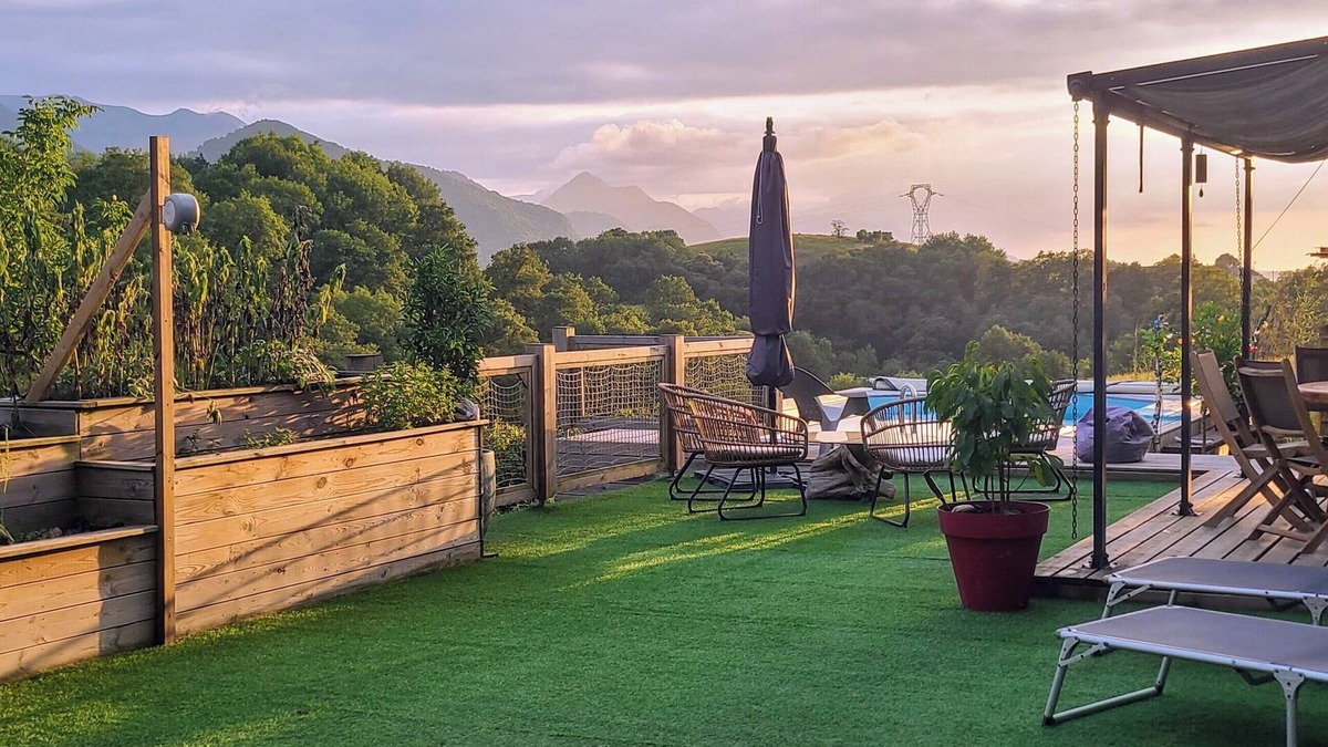 Lestelle-Betharram House | Charming house with panoramic view of the Pyrenees