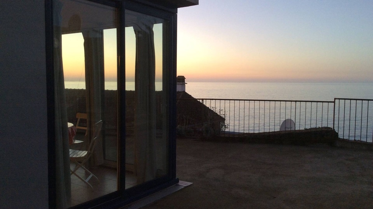 Donville-les-Bains House | charming house overlooking the sea facing the Chausey islands