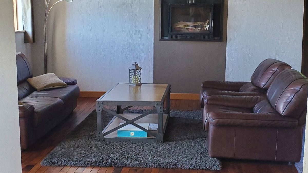 Chirassimont House | Charming house 135m2 av fenced. quiet and dog friendly place