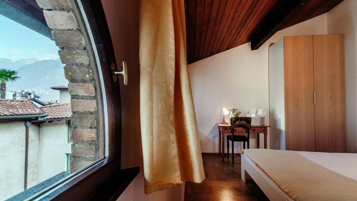 Riva San Vitale Apartment | Charming house on 3 levels in the village of Riva San Vitale (LA CASETTA DI RIVA