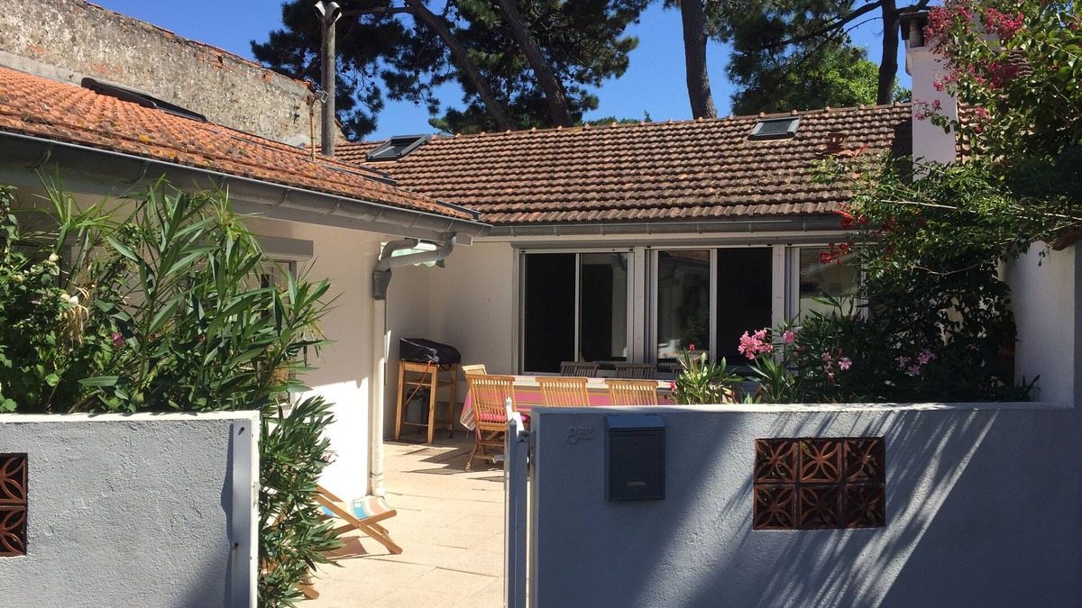 Soulac-sur-Mer House | charming house in the hyper center
