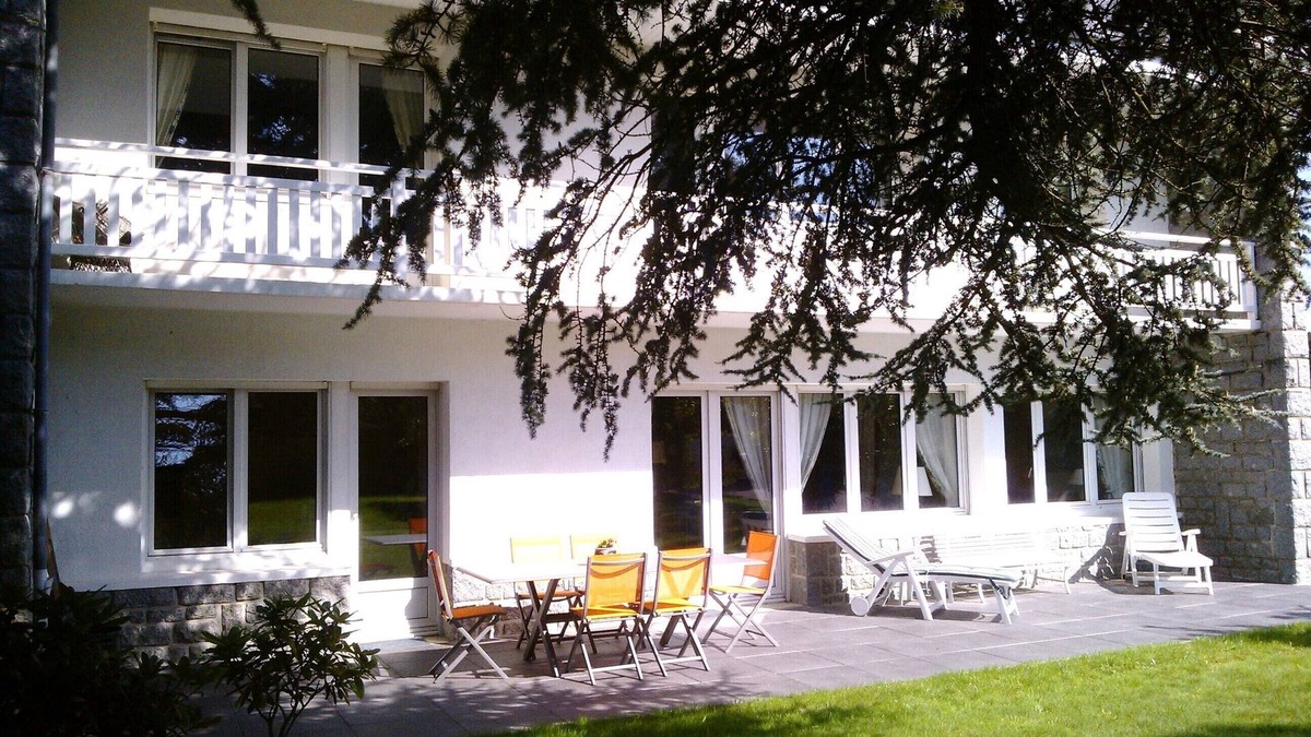 Carolles House | Charming house in Carolles by the sea/South Channel