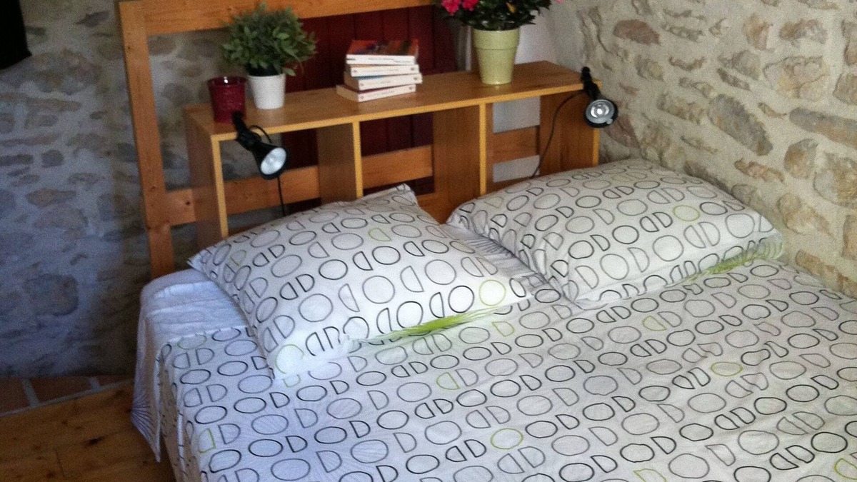 Poulx House | Charming house in Provencal village 10mn Nimes