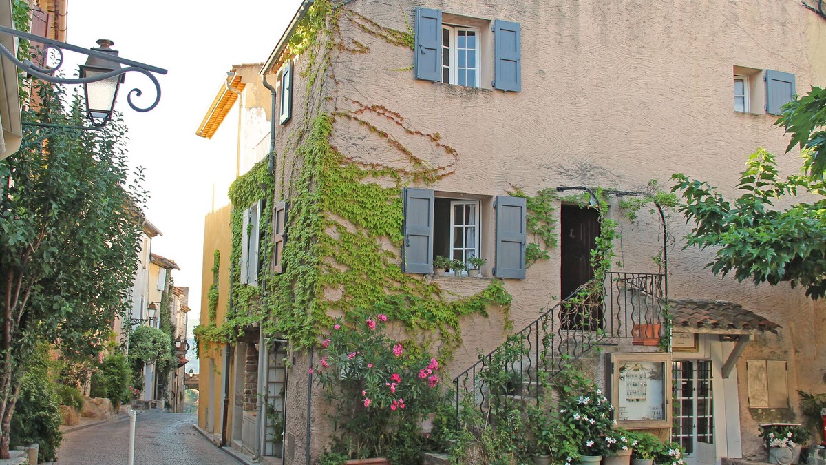 Village of Castellet House | CHARMING HOUSE in the heart of the village